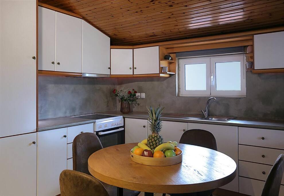 "Elegant & Quiet House" Apartman Igumeníca Kültér fotó