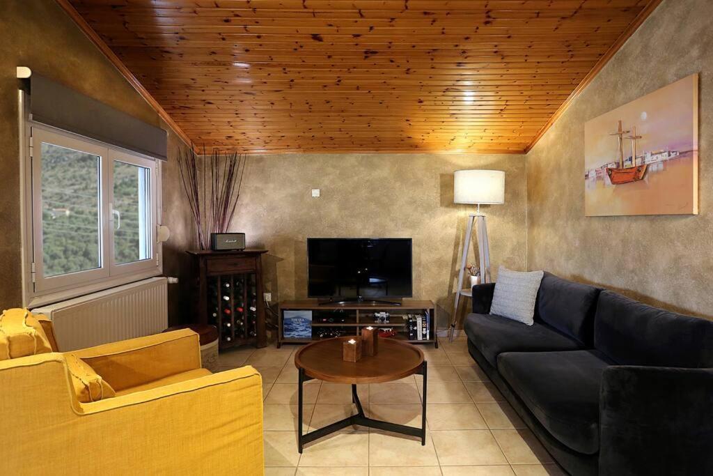 "Elegant & Quiet House" Apartman Igumeníca Kültér fotó